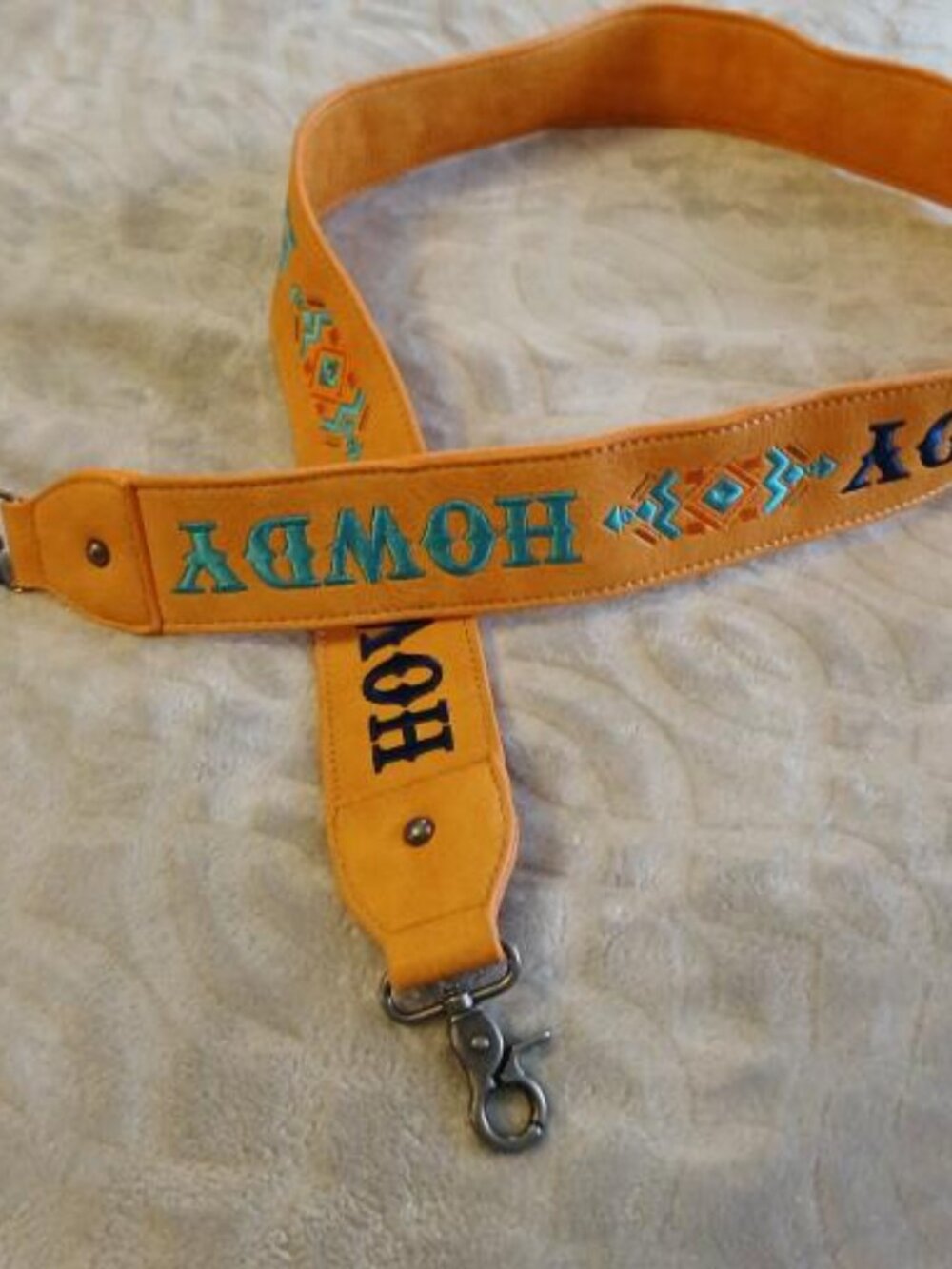 Montana West leather with embroidered "HOWDY" purse strap (not adjustable)